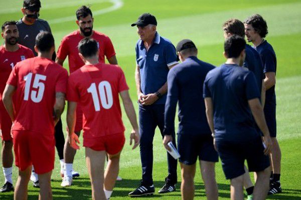 7月8日，由安吉丽娜;朱莉、艾丽;范宁、艾德;斯克林、朱诺;坦普尔、米歇尔;菲佛、切瓦特;埃加福特、哈里斯;迪金森等主演，乔阿吉姆;罗恩尼执导的《沉睡魔咒2》正式预告曝光